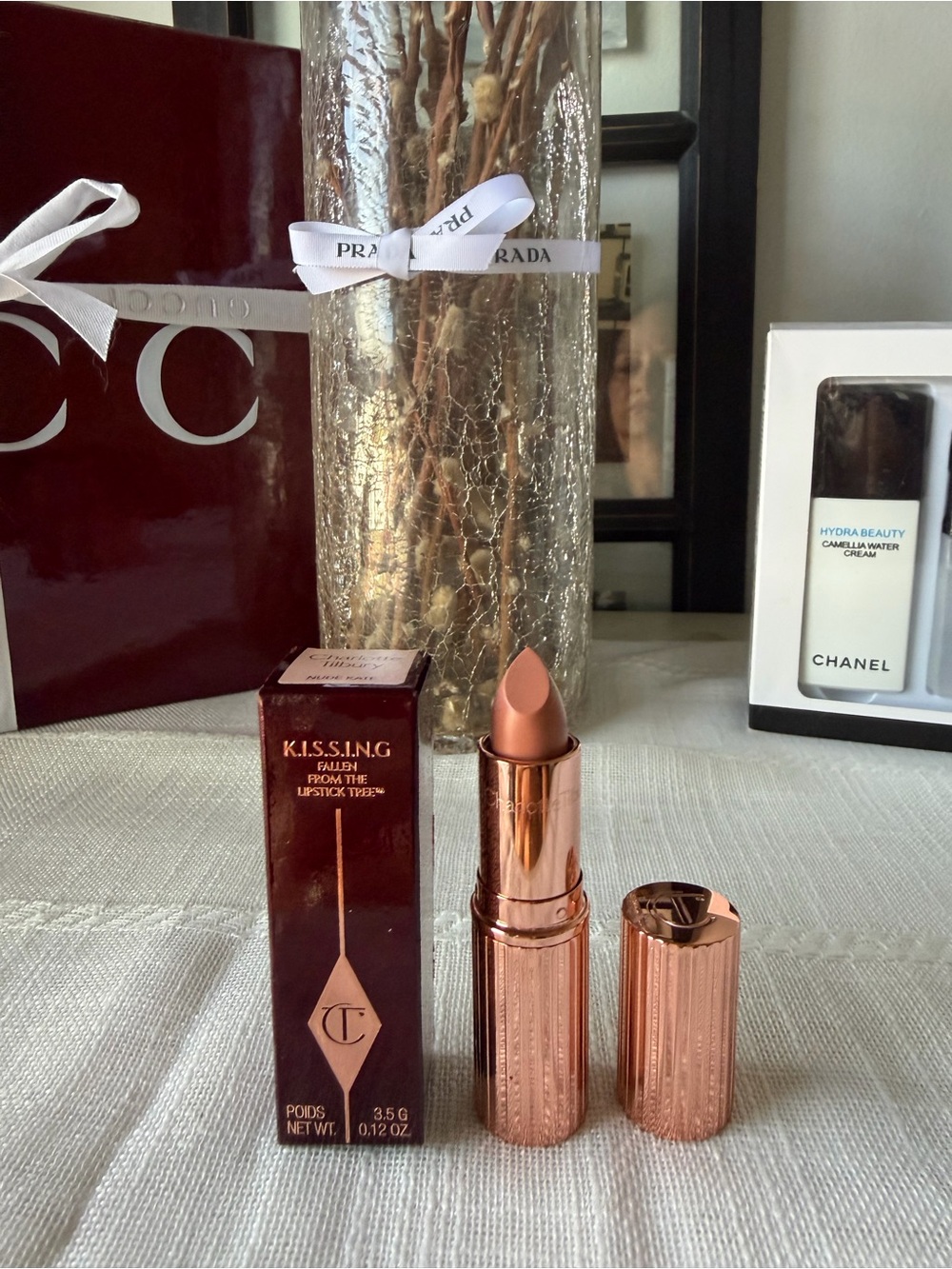 Charlotte Tilbury Rose Gold Nude Lipstick PILLOWTALK